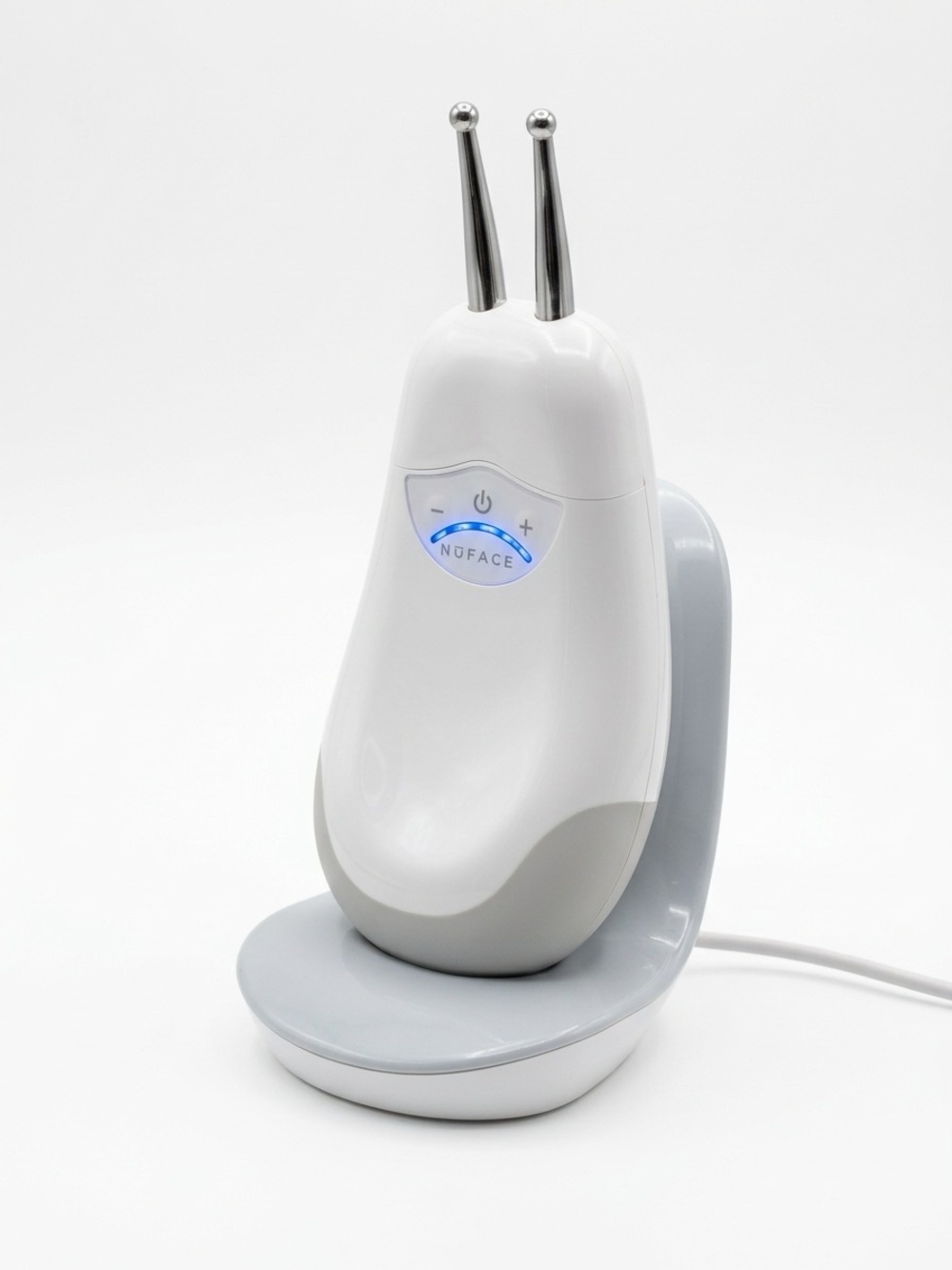 NuFACE Trinity Facial Toning Device ELE Wrinkle Reducer White Chrome Standard